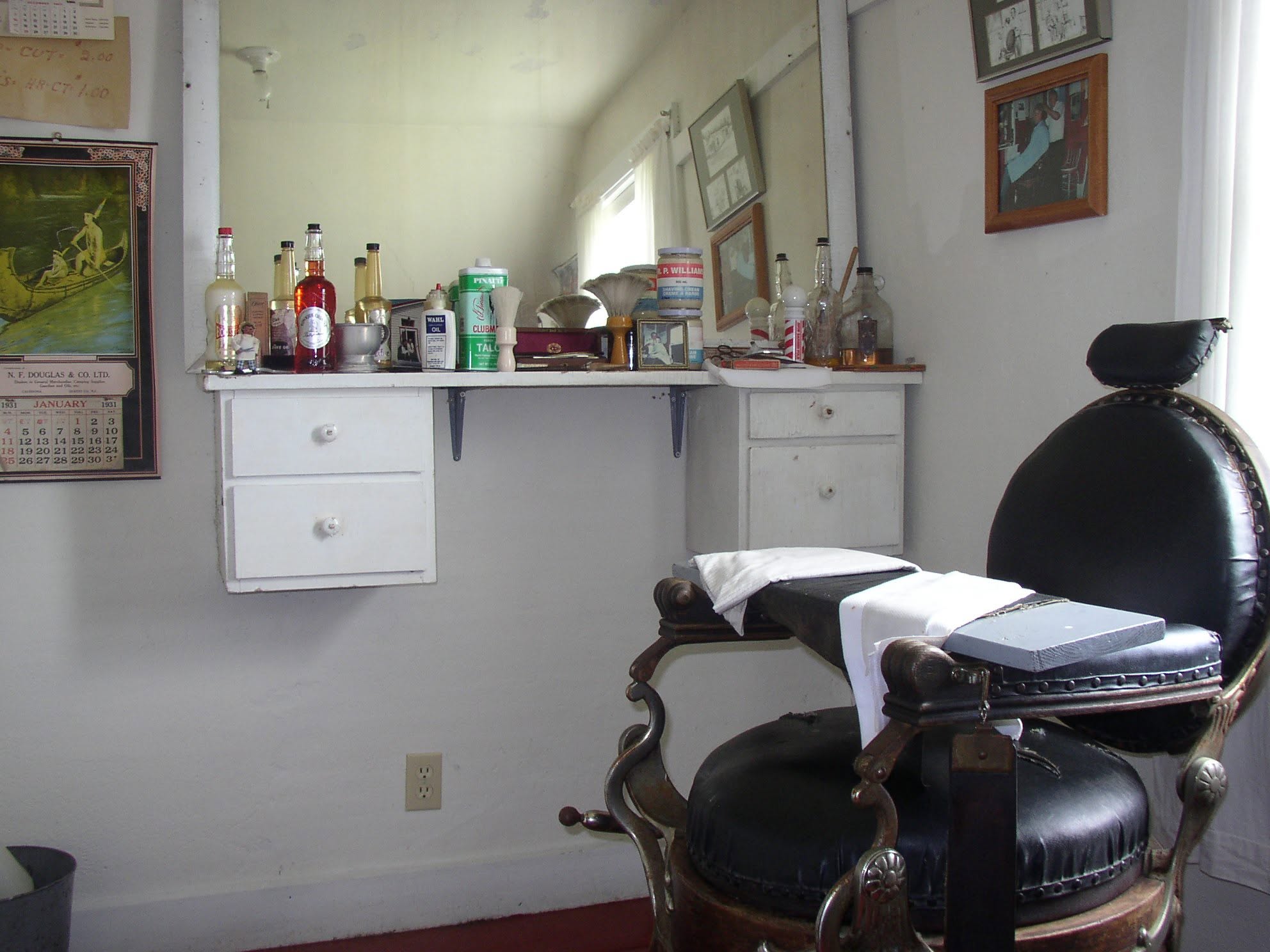 Antique Barbershop Chair and Parlor